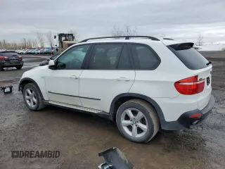 2008 BMW X5 3.0si with VIN 5UXFE43598L003787, listed as a Copart auction lot 49266355 with 164,105 mi miles and Salvage Title. Bid and sale history available at carsss.com. Image 2.