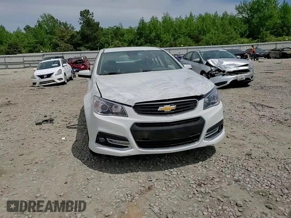 2014 Chevrolet SS z VIN 6G3F15RW6EL948763, wystawiony jako Copart lot #52182714 z przebiegiem Nie podano mil oraz Szkoda całkowita • Salvage title. Historia ofert i sprzedaży dostępna na DreamBid. Obrazek 11.
