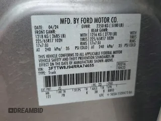 2024 Ford Maverick XLT z VIN 3FTTW8J94RRA74655, wystawiony jako Copart lot #55572585 z przebiegiem 11 685 mil mil oraz Szkoda całkowita • Salvage title. Historia ofert i sprzedaży dostępna na DreamBid. Obrazek 12.