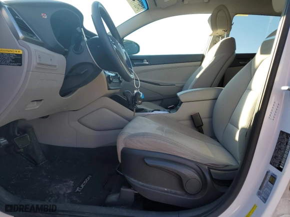 2016 Hyundai Tucson SE with VIN KM8J23A45GU240564, listed as a Copart auction lot 84661114 with 123,091 mi miles and Clean Title. Bid and sale history available at carsss.com. Image 7.