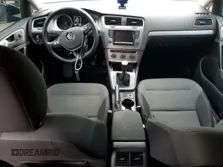 2015 Volkswagen Golf TSI S z VIN 3VW117AU7FM008563, wystawiony jako Copart lot #78247314 z przebiegiem 135 271 mil mil oraz Czysty tytuł • Clean title. Historia ofert i sprzedaży dostępna na DreamBid. Obrazek 8.