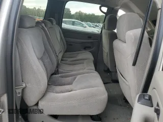 2004 Chevrolet Suburban LS with VIN 3GNGK26U24G257118, listed as a Copart auction lot 74512764 with 0 mi miles and Salvage Title. Bid and sale history available at carsss.com. Image 11.