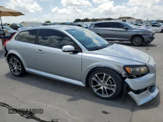 2009 Volvo C30 z VIN YV1MK672592123729, wystawiony jako Copart lot #64004194 z przebiegiem 124 853 mil mil oraz Tytuł czysty. Historia ofert i sprzedaży dostępna na DreamBid. Obrazek 4.