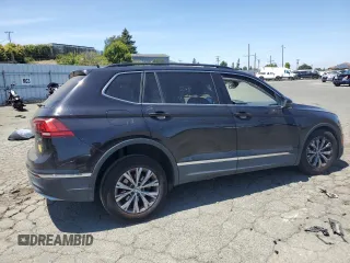 2018 Volkswagen Tiguan SEL z VIN 3VV2B7AX4JM153956, wystawiony jako Copart lot #61871675 z przebiegiem 84 252 mil mil oraz Szkoda całkowita • Salvage title. Historia ofert i sprzedaży dostępna na DreamBid. Obrazek 3.