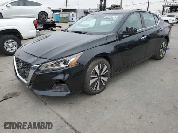 2022 Nissan Altima SV z VIN 1N4BL4DV1NN352971, wystawiony jako Copart lot #58952825 z przebiegiem 80 315 mil mil oraz Szkoda całkowita • Salvage title. Historia ofert i sprzedaży dostępna na DreamBid. Obrazek 1.