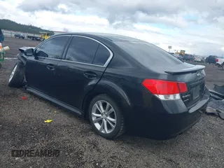 2013 Subaru Legacy Special Sports z VIN 4S3BMBG66D3036251, wystawiony jako IAAI lot #41920739 z przebiegiem 133 788 mil mil oraz . Historia ofert i sprzedaży dostępna na DreamBid. Obrazek 3.
