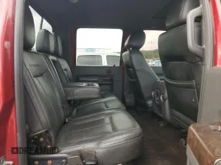 2014 Ford F-250 XL z VIN 1FT7W2BT9EEA02615, wystawiony jako Copart lot #58390295 z przebiegiem 169 696 mil mil oraz Czysty tytuł • Clean title. Historia ofert i sprzedaży dostępna na DreamBid. Obrazek 10.