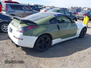 2005 Nissan 350Z Touring with VIN JN1AZ34D25M602913, listed as a IAAI auction lot 41692177 with 210,663 mi miles and . Bid and sale history available at DreamBid. Image 4.