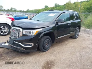 2017 GMC Acadia Denali z VIN 1GKKNXLS1HZ326675, wystawiony jako IAAI lot #42425835 z przebiegiem 74 576 mil mil oraz . Historia ofert i sprzedaży dostępna na DreamBid. Obrazek 2.