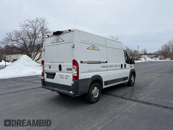 2014 Ram ProMaster Cargo with VIN 3C6TRVBG2EE118261, listed as a Copart auction lot 45903055 with 168,025 mi miles and Clean Title. Bid and sale history available at DreamBid. Image 4.
