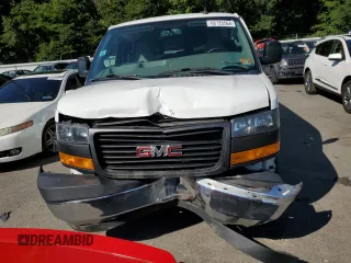 2018 GMC Savana z VIN 1GJW7FFG0J1191436, wystawiony jako Copart lot #66725564 z przebiegiem Nie podano mil oraz Szkoda całkowita • Salvage title. Historia ofert i sprzedaży dostępna na DreamBid. Obrazek 5.