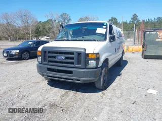 2008 Ford Econoline Cargo Commercial with VIN 1FTNE24W98DA84194, listed as a IAAI auction lot 41768181 with 321,483 mi miles. Bid and sale history available at carsss.com. Image 2.