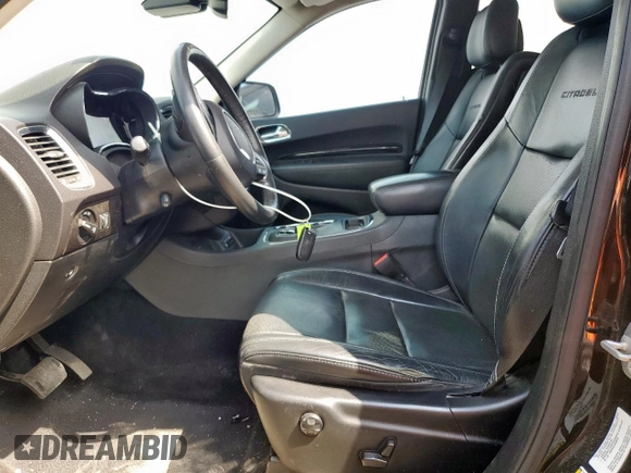 2014 Dodge Durango Citadel z VIN 1C4RDHEG5EC537145, wystawiony jako Copart lot #58170835 z przebiegiem 95 784 mil mil oraz Szkoda całkowita • Salvage title. Historia ofert i sprzedaży dostępna na DreamBid. Obrazek 7.