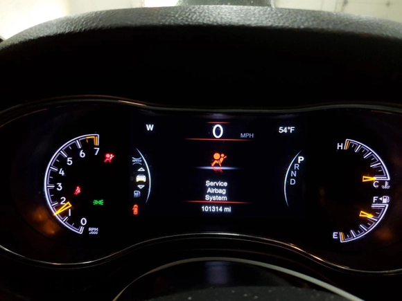 2021 Jeep Grand Cherokee Laredo X with VIN 1C4RJFAG0MC535661, listed as a Copart auction lot 57431135 with 101,314 mi miles and Salvage title. Bid and sale history available at DreamBid. Image 9.