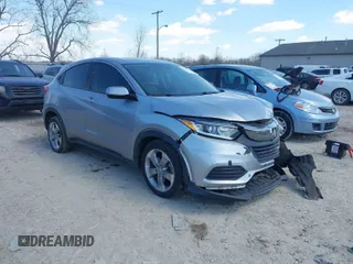 2021 Honda HR-V LX with VIN 3CZRU6H35MM755493, listed as a IAAI auction lot 41904251 with 47,740 mi miles. Bid and sale history available at carsss.com. Image 1.