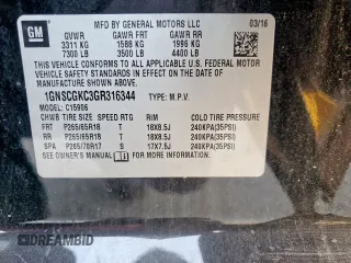 2016 Chevrolet Suburban LS z VIN 1GNSCGKC3GR316344, wystawiony jako Copart lot #65983205 z przebiegiem 100 011 mil mil oraz Czysty tytuł • Clean title. Historia ofert i sprzedaży dostępna na DreamBid. Obrazek 13.