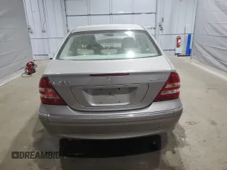 2007 Mercedes-Benz C 280 Luxury z VIN WDBRF92H77F921540, wystawiony jako Copart lot #54567995 z przebiegiem 71 075 mil mil oraz Szkoda całkowita • Salvage title. Historia ofert i sprzedaży dostępna na DreamBid. Obrazek 6.