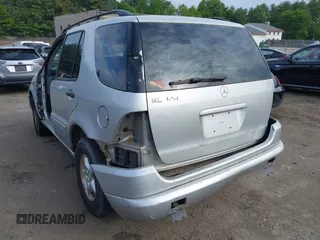 1999 Mercedes-Benz M 320/430/500 с VIN 4JGAB54E7XA066742, выставлен на аукционе IAAI как лот 42359484 с пробегом 192 918 миль миль и . История ставок и продаж доступна на DreamBid. Изображение 3.