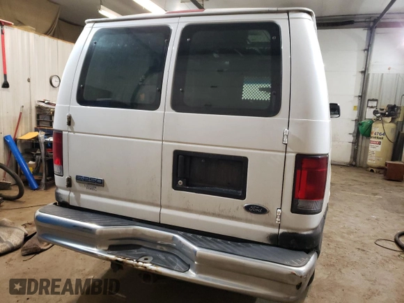 2008 Ford Econoline Cargo Commercial with VIN 1FTNE24L18DB24998, listed as a Copart auction lot 85387244 with 484,220 mi miles and Clean Title. Bid and sale history available at DreamBid. Image 6.