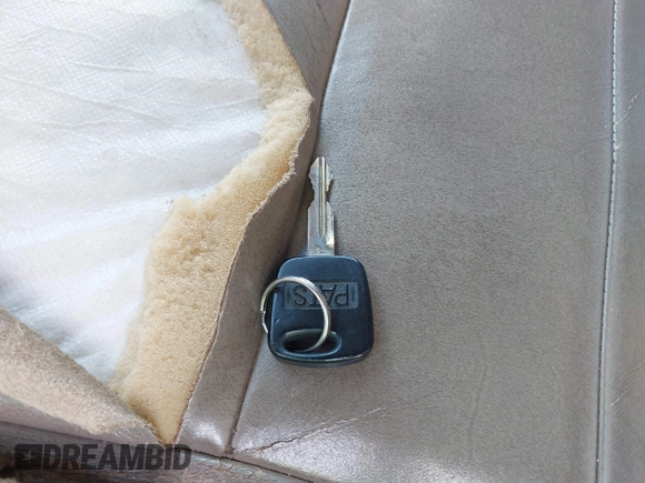 2002 Ford Excursion Limited с VIN 1FMNU42F22EA14602, выставлен на аукционе IAAI как лот 42569043 с пробегом 493 017 миль миль и . История ставок и продаж доступна на DreamBid. Изображение 11.