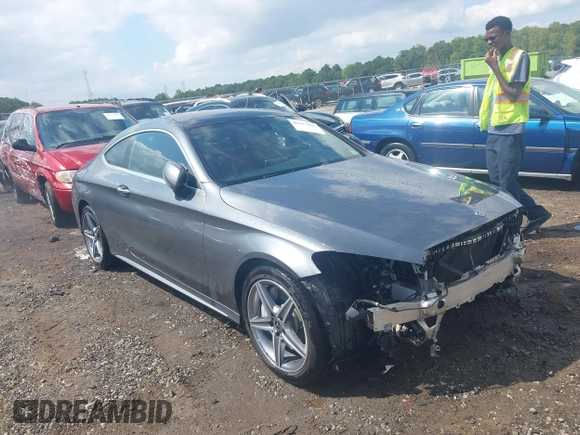 2018 Mercedes-Benz C 300 z VIN WDDWJ4KB3JF681630, wystawiony jako IAAI lot #40327445 z przebiegiem 90 967 mil mil oraz . Historia ofert i sprzedaży dostępna na DreamBid. Obrazek 1.