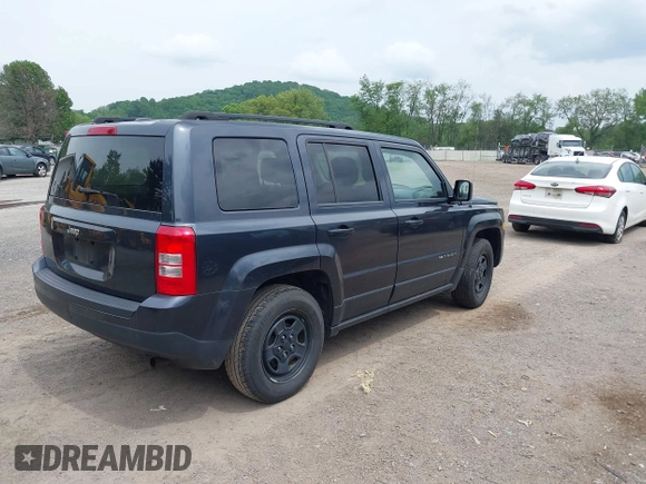 2016 Jeep Patriot Sport SE z VIN 1C4NJPBA7GD526498, wystawiony jako IAAI lot #42295160 z przebiegiem 143 241 mil mil oraz . Historia ofert i sprzedaży dostępna na DreamBid. Obrazek 4.