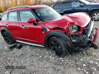 2022 MINI Countryman Cooper with VIN WMZ43BR02N3P06173, listed as a Copart auction lot 78428064 with 61,879 mi miles and Salvage title. Bid and sale history available at DreamBid. Image 10.