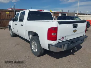 2008 Chevrolet Silverado 1500 LTZ with VIN 2GCEK133081171178, listed as a IAAI auction lot 42185462 with 118,194 mi miles and . Bid and sale history available at DreamBid. Image 3.