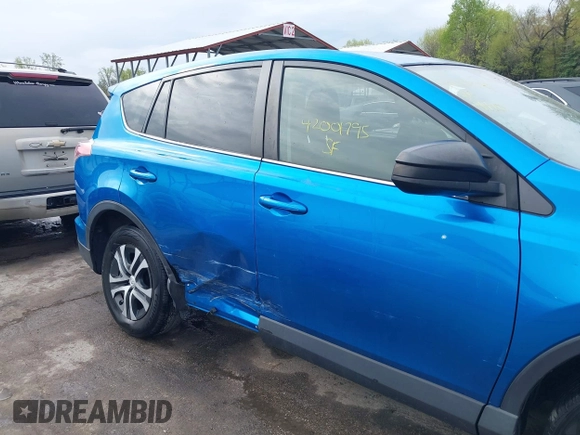 2018 Toyota RAV4 LE with VIN JTMBFREV8JJ220630, listed as a IAAI auction lot 42001795 with 86,027 mi miles. Bid and sale history available at carsss.com. Image 19.
