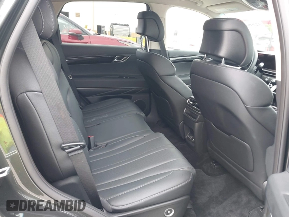 2025 Genesis GV80 Standard z VIN KMUHFESBXSU255275, wystawiony jako IAAI lot #42399412 z przebiegiem 7 084 mil mil oraz . Historia ofert i sprzedaży dostępna na DreamBid. Obrazek 8.