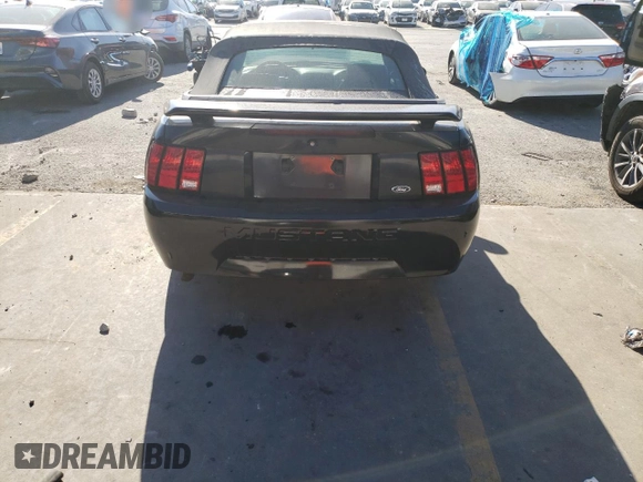 2001 Ford Mustang Deluxe with VIN 1FAFP44471F181371, listed as a Copart auction lot 75958284 with 200,853 mi miles and Clean Title. Bid and sale history available at carsss.com. Image 6.