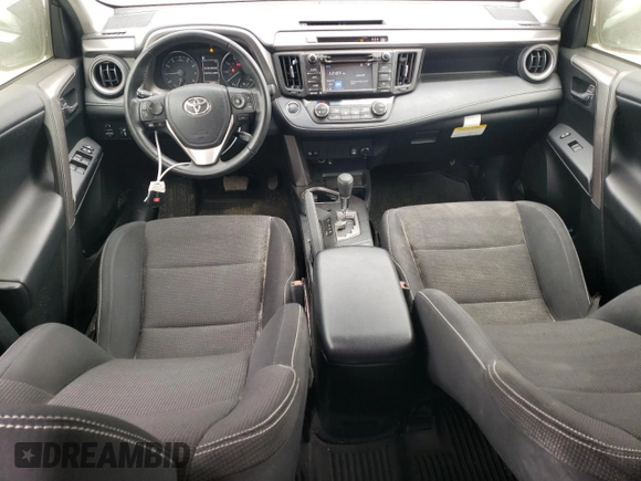2018 Toyota RAV4 XLE with VIN JTMRFREV5JJ739620, listed as a Copart auction lot 48218185 with 82,885 mi miles and Salvage Title. Bid and sale history available at DreamBid. Image 8.
