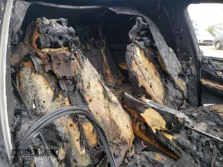 2016 BMW X5 sDrive35i z VIN 5UXKR2C53G0H42177, wystawiony jako Copart lot #51750125 z przebiegiem Nie podano mil oraz Szkoda całkowita • Salvage title. Historia ofert i sprzedaży dostępna na DreamBid. Obrazek 11.