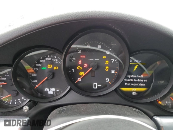 2015 Porsche 911 Carrera with VIN WP0AA2A94FS106572, listed as a Copart auction lot 75104304 with 25,136 mi miles and Non Repairable. Bid and sale history available at carsss.com. Image 9.