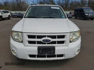 2010 Ford Escape Hybrid z VIN 1FMCU5K35AKC13081, wystawiony jako Copart lot #55447445 z przebiegiem 74 496 mil mil oraz Czysty tytuł • Clean title. Historia ofert i sprzedaży dostępna na DreamBid. Obrazek 5.