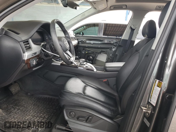 2019 Audi Q7 Premium Plus z VIN WA1LHAF72KD025195, wystawiony jako Copart lot #56040865 z przebiegiem 49 559 mil mil oraz Szkoda całkowita • Salvage title. Historia ofert i sprzedaży dostępna na DreamBid. Obrazek 7.
