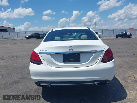 2019 Mercedes-Benz C 300 с VIN 55SWF8DB6KU294302, выставлен на аукционе IAAI как лот 42457628 с пробегом 70 684 миль миль и . История ставок и продаж доступна на DreamBid. Изображение 16.