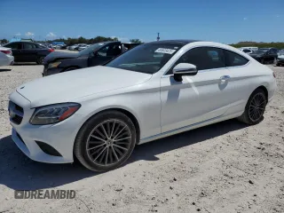 2019 Mercedes-Benz C 300 z VIN WDDWJ8DB0KF849018, wystawiony jako Copart lot #49503425 z przebiegiem 67 672 mil mil oraz Szkoda całkowita • Salvage title. Historia ofert i sprzedaży dostępna na DreamBid. Obrazek 1.