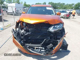 2017 Nissan Rogue S z VIN JN8AT2MVXHW021187, wystawiony jako IAAI lot #42645423 z przebiegiem 78 128 mil mil oraz . Historia ofert i sprzedaży dostępna na DreamBid. Obrazek 12.