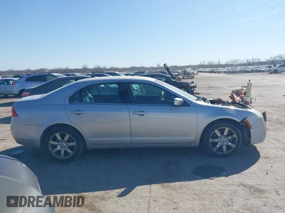 2010 Mercury Milan Premier with VIN 3MEHM0JA7AR653682, listed as a IAAI auction lot 41793387 with 190,269 mi miles. Bid and sale history available at carsss.com. Image 13.