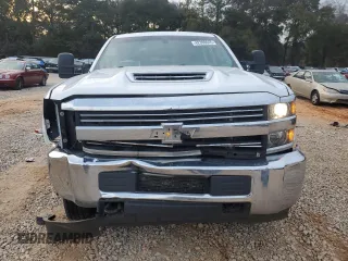 2018 Chevrolet Silverado 1500 with VIN 1GB1CUEY4JF106665, listed as a Copart auction lot 42390645 with 206,295 mi miles and Salvage Title. Bid and sale history available at DreamBid. Image 5.
