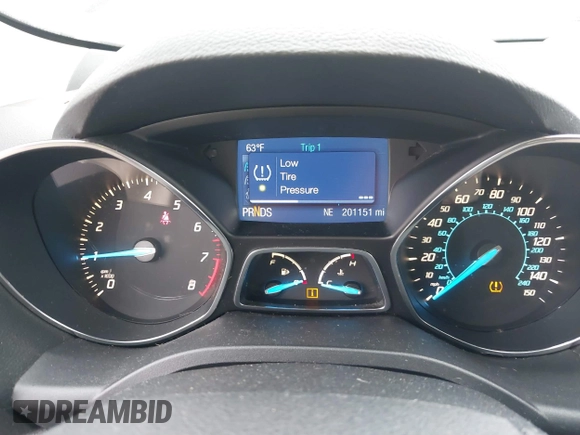 2013 Ford Escape SE with VIN 1FMCU9GX4DUB84247, listed as a IAAI auction lot 40427032 with 201,151 mi miles. Bid and sale history available at carsss.com. Image 7.