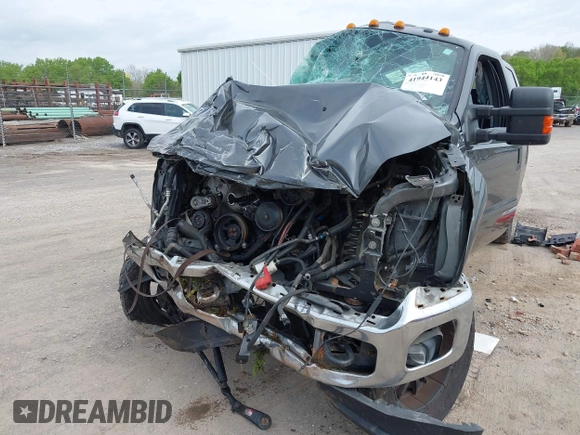 2015 Ford Super Duty F-250 SRW Lariat with VIN 1FT7W2BT4FED12351, listed as a IAAI auction lot 41944143 with 1 mi miles. Bid and sale history available at carsss.com. Image 6.