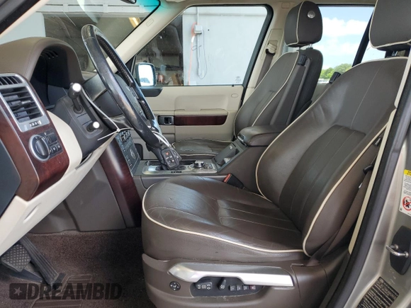 2011 Land Rover Range Rover HSE with VIN SALME1D46BA348977, listed as a Copart auction lot 58590575 with 147,038 mi miles and Clean title. Bid and sale history available at DreamBid. Image 7.
