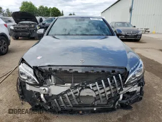 2018 Mercedes-Benz C 300 with VIN 55SWF4KB4JU275029, listed as a Copart auction lot 60671925 with 86,508 mi miles and Salvage title. Bid and sale history available at DreamBid. Image 5.