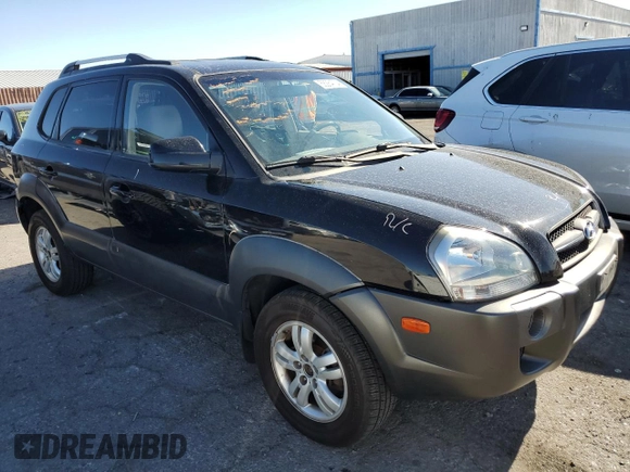 2007 Hyundai Tucson SE with VIN KM8JN12D87U634120, listed as a Copart auction lot 68284734 with 141,429 mi miles and Salvage Title. Bid and sale history available at carsss.com. Image 4.