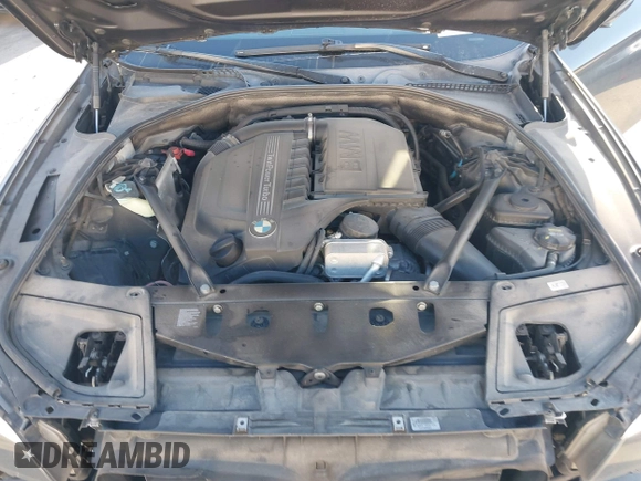 2015 BMW 5 Series 535i xDrive with VIN WBA5B3C58FD547704, listed as a IAAI auction lot 41764129 with 152,649 mi miles. Bid and sale history available at carsss.com. Image 10.