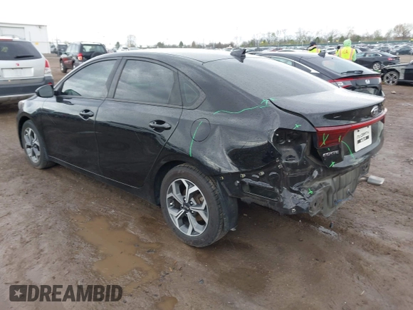 2020 Kia Forte LXS z VIN 3KPF24AD6LE232630, wystawiony jako IAAI lot #42107427 z przebiegiem 61 695 mil mil oraz . Historia ofert i sprzedaży dostępna na DreamBid. Obrazek 3.