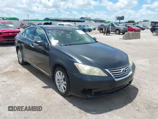 2011 Lexus ES 330 with VIN JTHBK1EG0B2451420, listed as a IAAI auction lot 42572010 with 222,775 mi miles and . Bid and sale history available at DreamBid. Image 1.