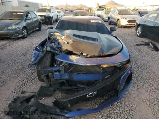 2019 Chevrolet Camaro 1SS with VIN 1G1FE1R73K0137057, listed as a Copart auction lot 86335504 with 33,960 mi miles and Salvage Title. Bid and sale history available at carsss.com. Image 5.